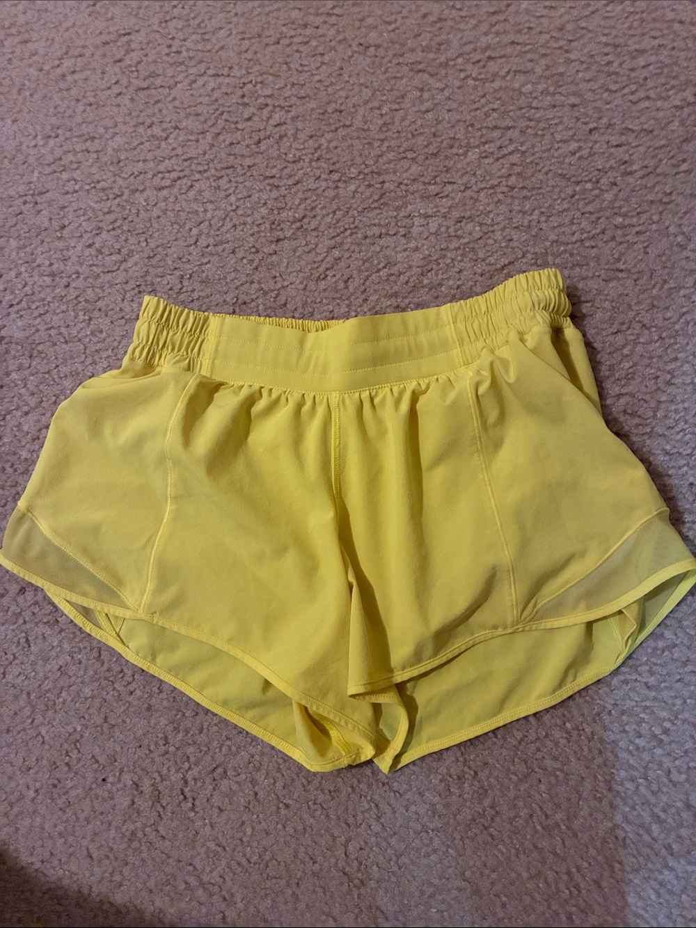 Lululemon Women's Elastic Waist Athletic Shorts